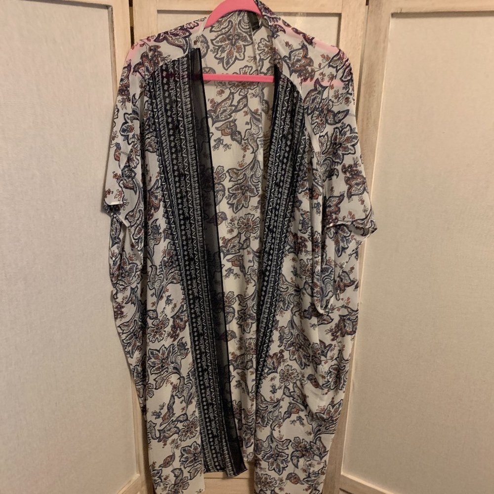 KIMONO
